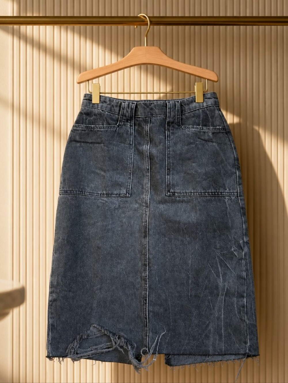 We The Free Distressed Black Denim Midi Skirt Raw Hem Slit Size 4